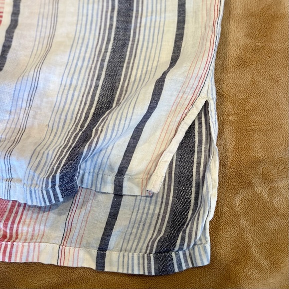 CASLON V-BACK LINEN TOP - Picture 8 of 11